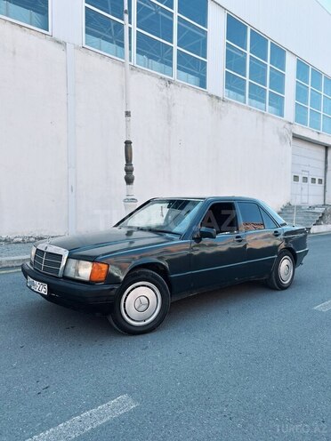 Mercedes 190 1989, 245,000 km - 2.0 l - Gəncə