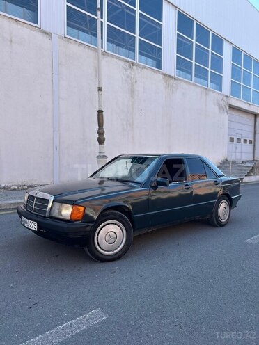 Mercedes 190 1989, 245,000 km - 2.0 l - Gəncə