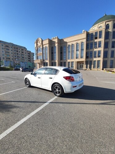 Chevrolet Cruze-8