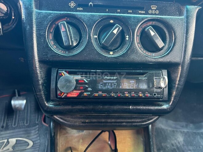 Mercedes 190 1989, 245,000 km - 2.0 l - Gəncə
