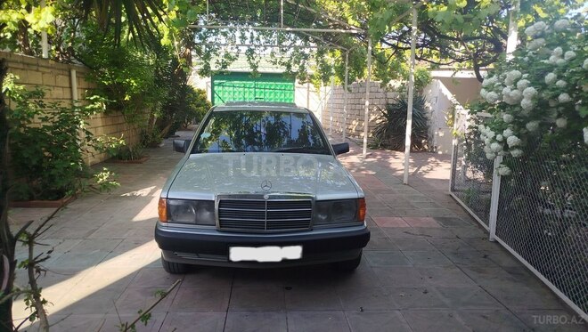 Mercedes 190 1991, 322,560 km - 2.3 l - Bakı