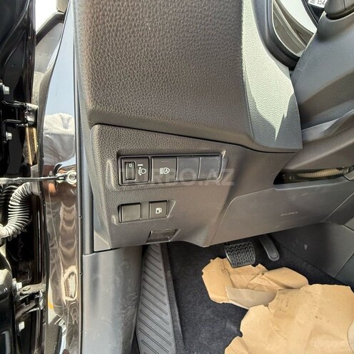 Toyota Corolla Cross 2025, 0 km - 2.0 l - Bakı