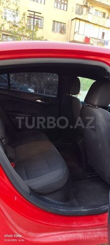 Chevrolet Cruze-9