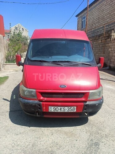 Ford Transit-1