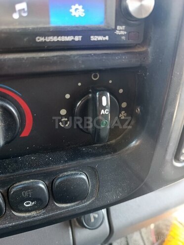 Ford Transit-9