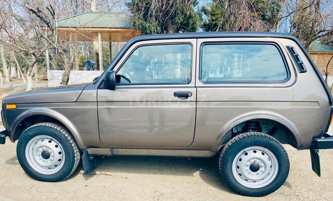 LADA (VAZ) Niva 2021, 76,000 km - 1.7 l - Gəncə
