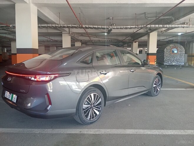 Changan Qiyuan A05 2025, 0 km - 1.5 л - Bakı