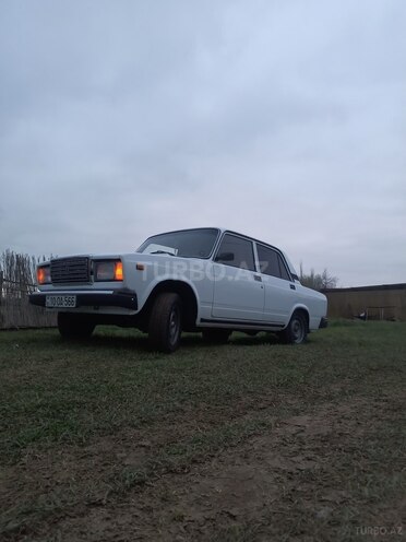 LADA (VAZ) 2107 2005, 290,000 km - 1.6 l - Saatlı