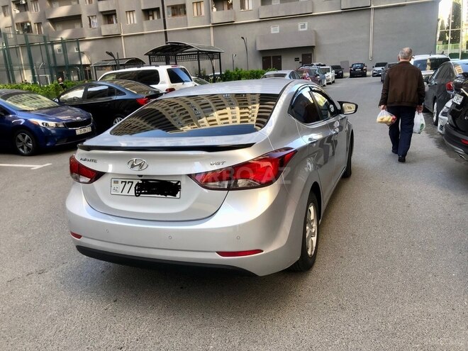 Hyundai Avante 2015, 142,000 km - 1.6 l - Bakı