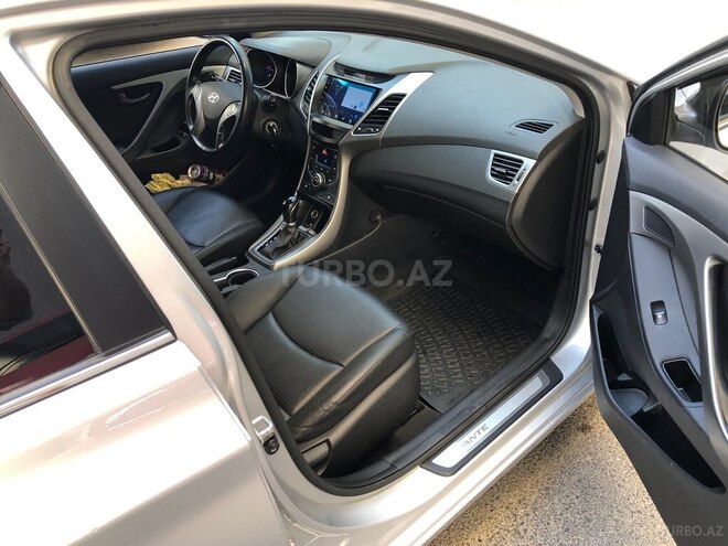 Hyundai Avante 2015, 142,000 km - 1.6 l - Bakı