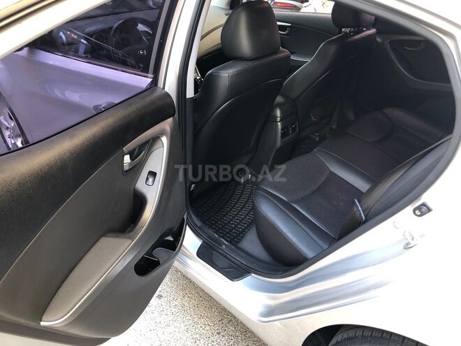 Hyundai Avante 2015, 142,000 km - 1.6 l - Bakı