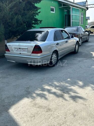 Mercedes C 220 d 1999, 297,598 km - 2.2 l - Beyləqan