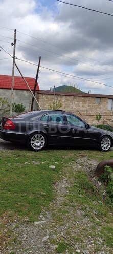 Mercedes E 320 2004, 273,000 km - 3.2 l - Şəki