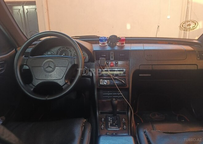 Mercedes C 230 1997, 305,000 km - 2.3 l - Ağdaş