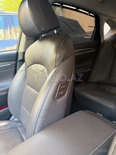 Hyundai Grandeur-13