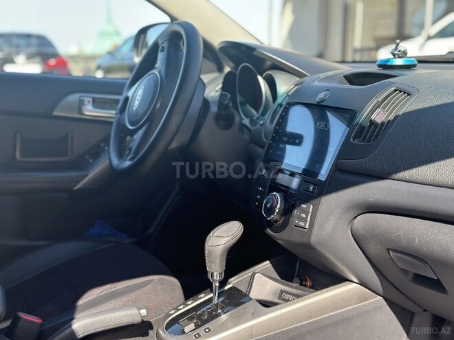 Kia Cerato 2010, 288,000 km - 2.0 l - Bakı