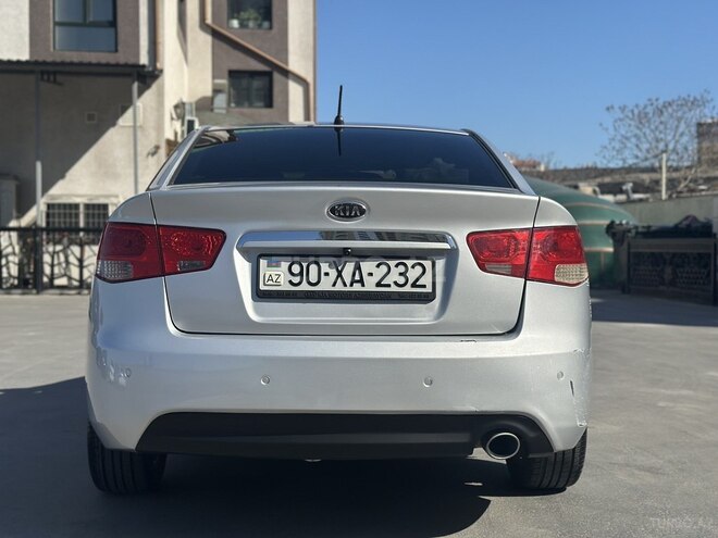 Kia Cerato 2010, 288,000 km - 2.0 l - Bakı