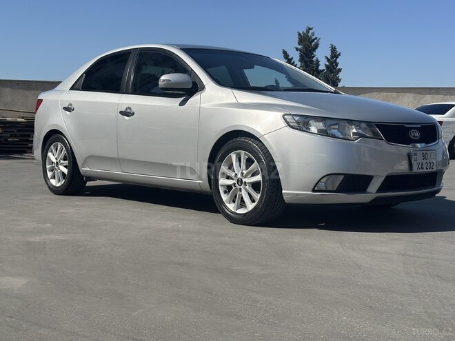 Kia Cerato 2010, 288,000 km - 2.0 l - Bakı