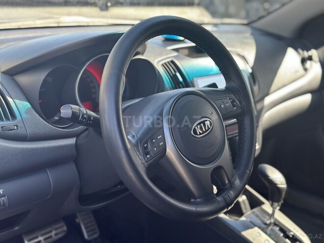 Kia Cerato 2010, 288,000 km - 2.0 l - Bakı