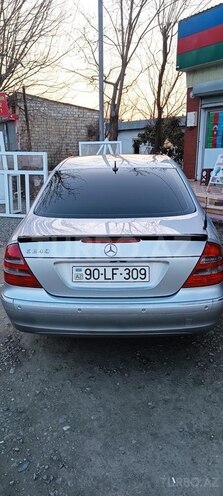 Mercedes E 240 2003, 317,237 km - 2.4 l - Goranboy