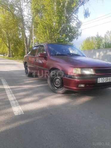 Opel Vectra 1994, 356,000 km - 1.8 l - Qax