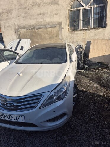 Hyundai Grandeur 2013, 210,000 km - 2.4 л - Bakı