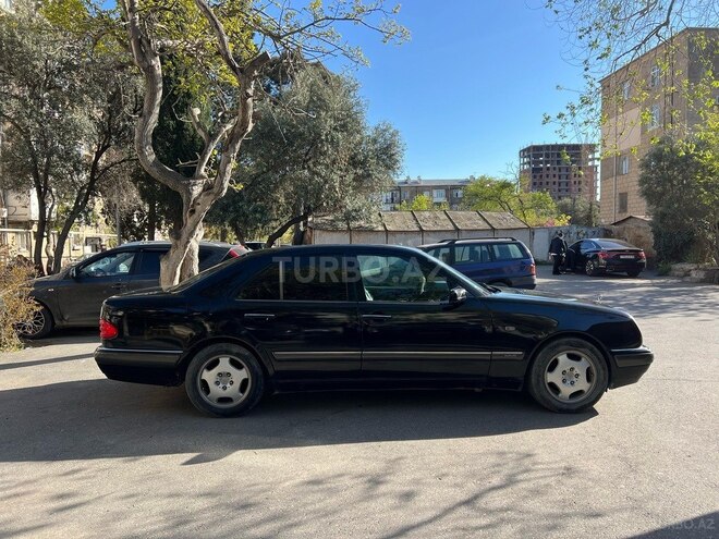 Mercedes E 230 1997, 363,358 km - 2.3 l - Bakı