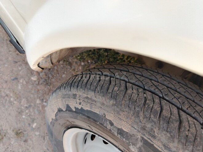 LADA (VAZ) 2107 2004, 24,500 km - 1.6 l - Qazax