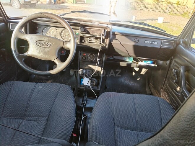 LADA (VAZ) 2107 2004, 24,500 km - 1.6 l - Qazax