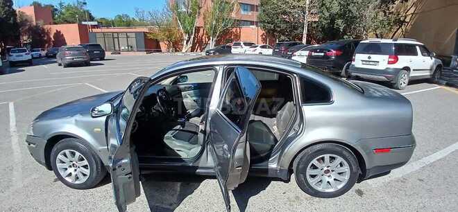 Volkswagen Passat 2002, 345,000 km - 1.8 l - Bakı
