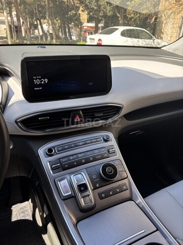 Hyundai Santa Fe-3