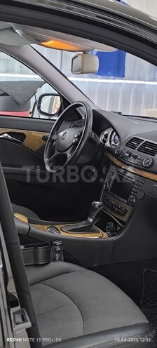 Mercedes E 220 d-7