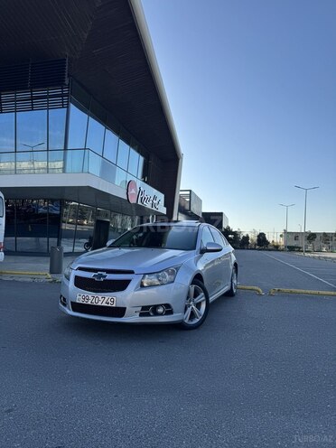 Chevrolet Cruze-1