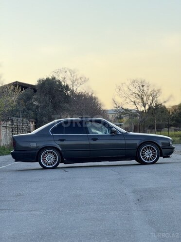 BMW 520 1990, 385,000 km - 2.0 l - Bakı
