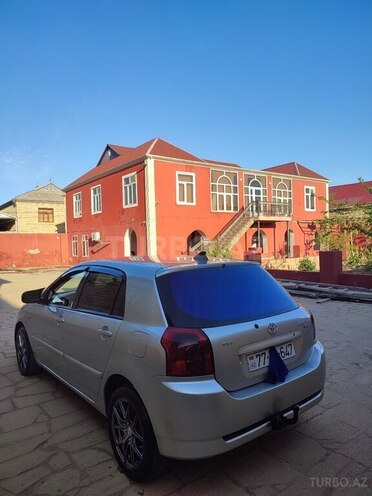 Toyota Corolla 2006, 190,000 km - 1.4 l - Bakı