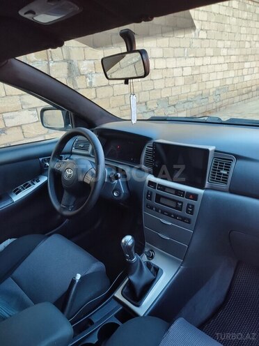 Toyota Corolla 2006, 190,000 km - 1.4 l - Bakı