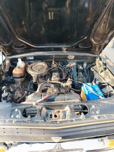 GAZ 24 1979, 564,783 km - 2.4 l - İmişli