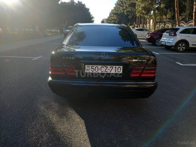 Mercedes E 240 1999, 300,000 km - 2.4 l - Sumqayıt