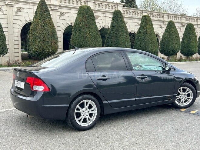 Honda Civic 2006, 395,000 km - 1.5 l - Gəncə