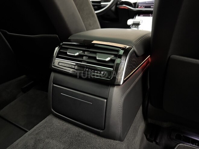 Audi A8 2021, 91,000 km - 3.0 l - Bakı