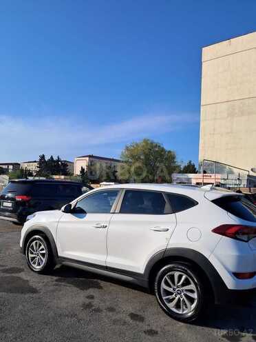 Hyundai Tucson 2015, 213,000 km - 1.7 l - Sumqayıt