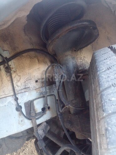 Ford Transit-17