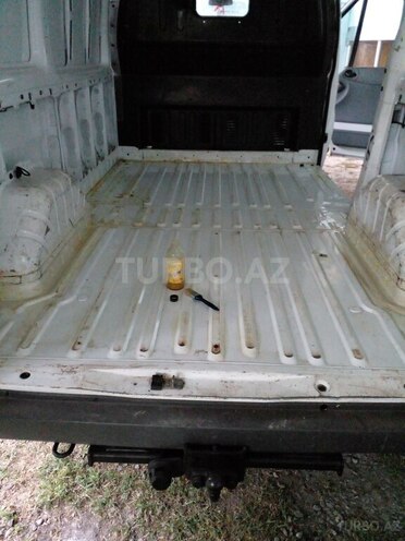 Ford Transit-20