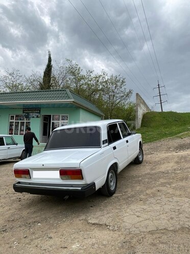 LADA (VAZ) 2107 2009, 78,800 km - 1.6 л - Yardımlı