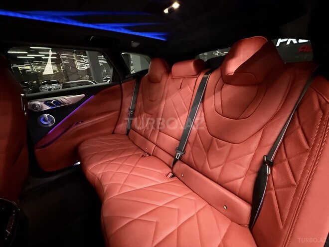 BMW XM-7