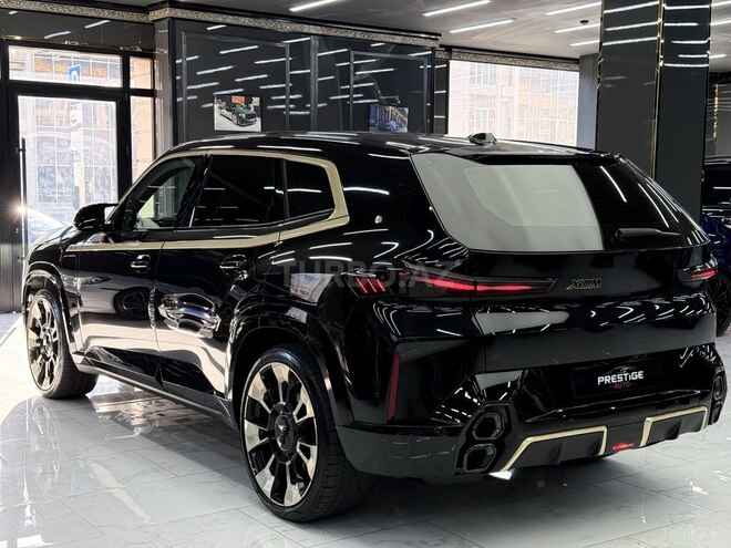 BMW XM-13