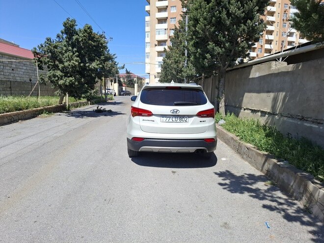 Hyundai Santa Fe-2