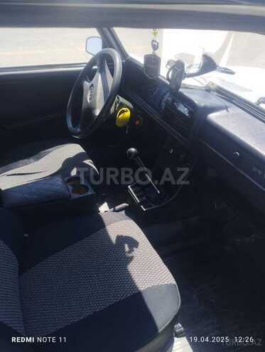 LADA (VAZ) 2107 2008, 77,233 km - 1.6 l - Salyan