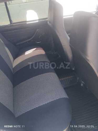 LADA (VAZ) 2107 2008, 77,233 km - 1.6 l - Salyan