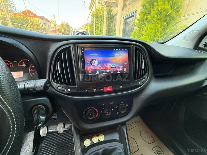 Fiat Doblo 2018, 156,000 km - 1.4 l - Bakı